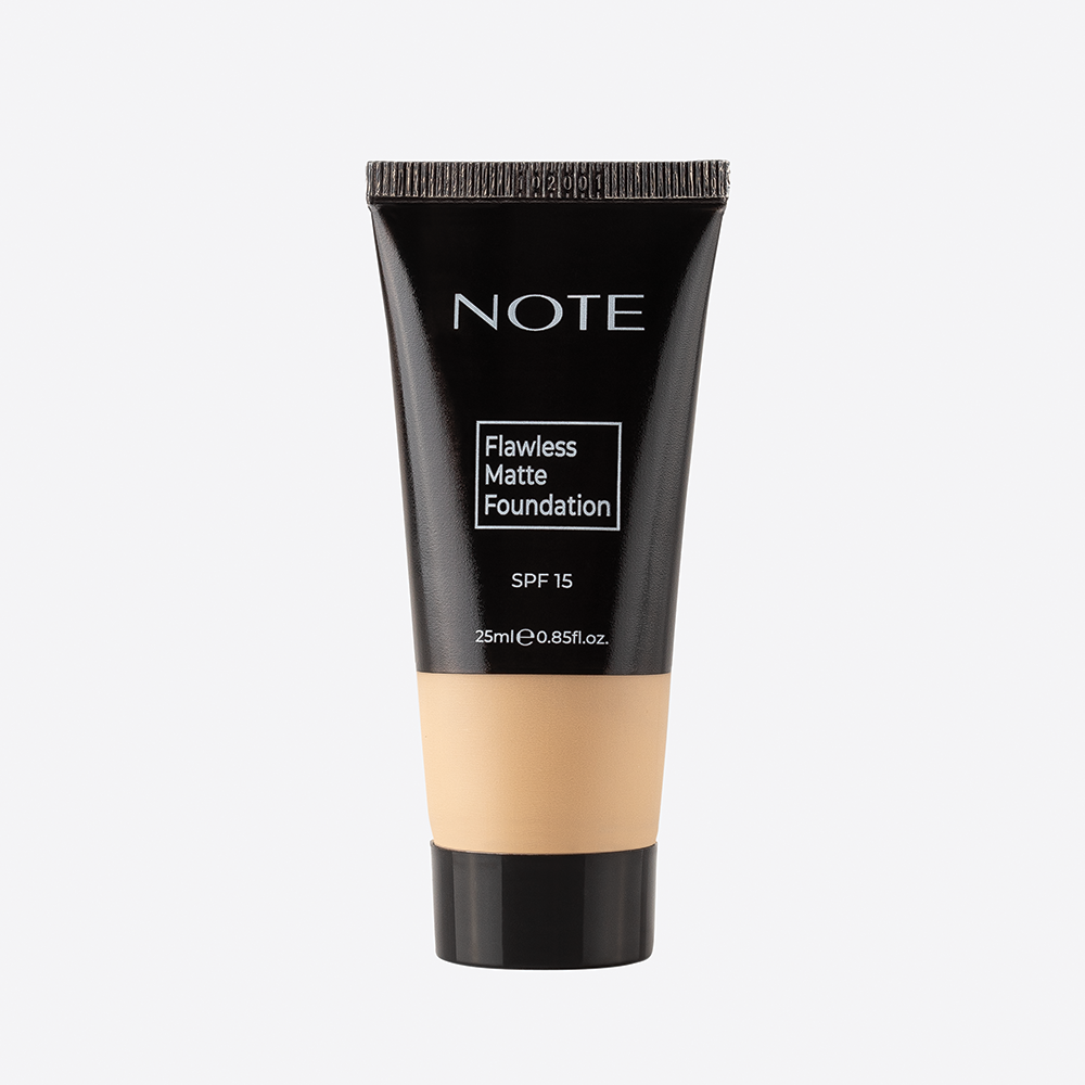 Note Cosmetics Flawless Matte Foundation